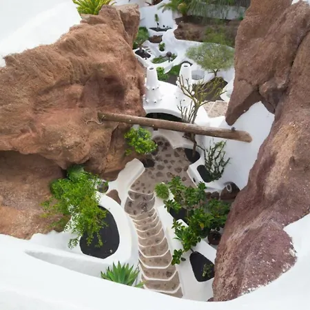 Willa Julianne 3 Puerto del Carmen (Lanzarote)